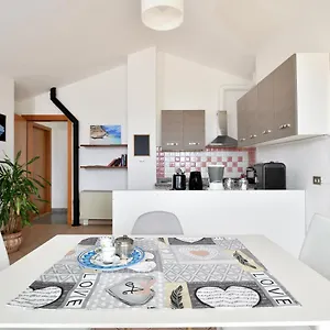 Apartment Mameli